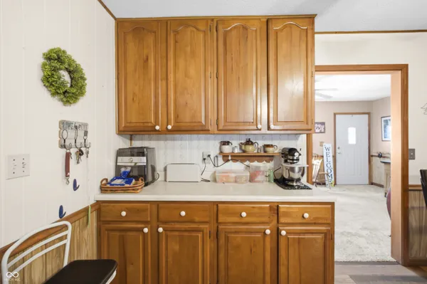 $279,900 | 6452 East 550 North, Columbus, IN 47203