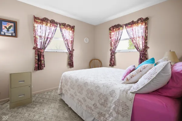 $279,900 | 6452 East 550 North, Columbus, IN 47203