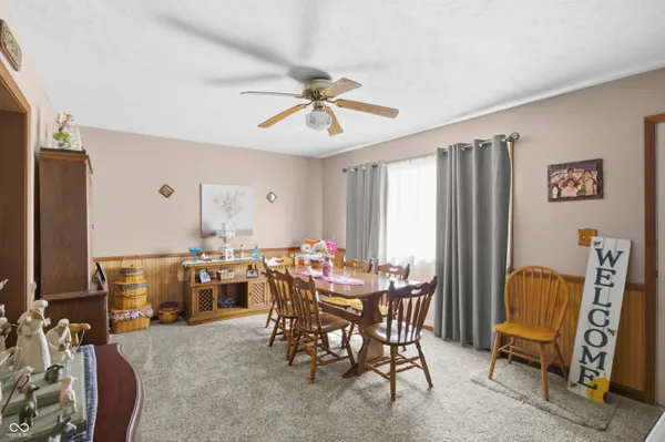 $279,900 | 6452 East 550 North, Columbus, IN 47203