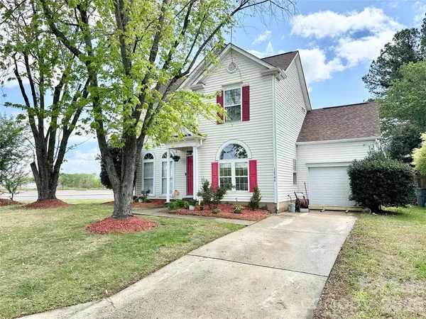 $365,000 | 12548 Panthersville Drive, Charlotte, NC 28269