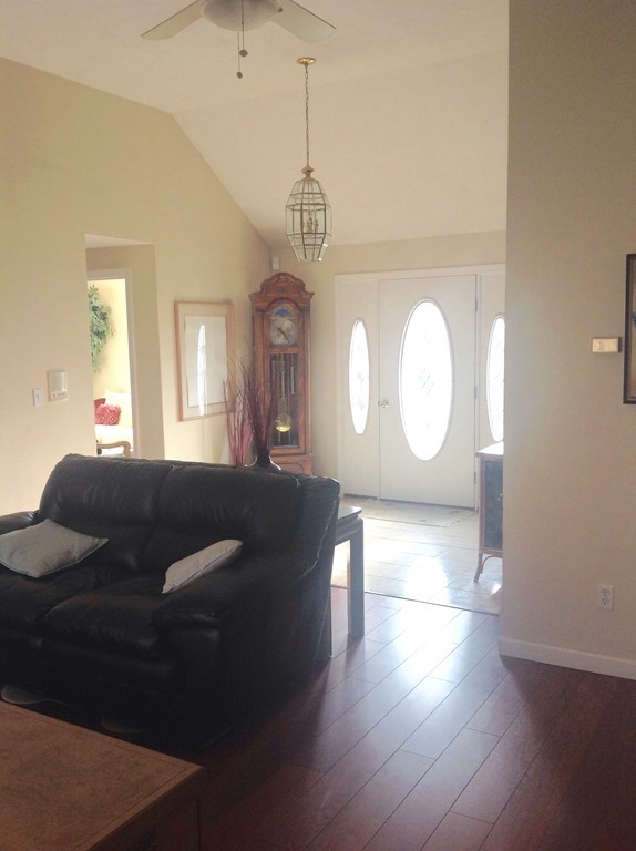 17 Hycrest Road Charlton, MA 01507 - Photo 3 of 17 Gallery Image 3
