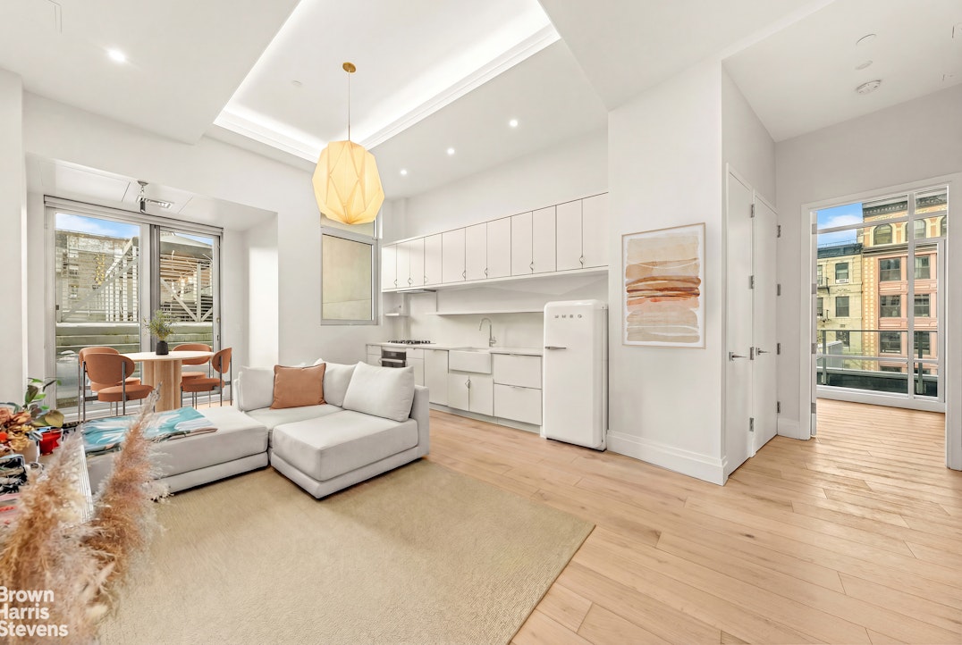 52 East 4th Street, Unit 4N Manhattan, NY 10003 - Photo 3 of 11