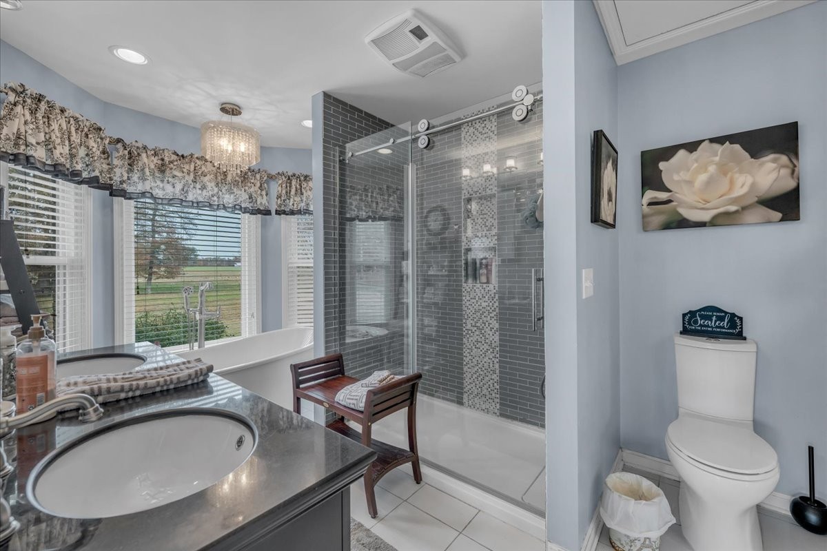 3404 Awalt Road Tullahoma, TN 37388 - Photo 36 of 84 a bathroom with a sink toilet and shower