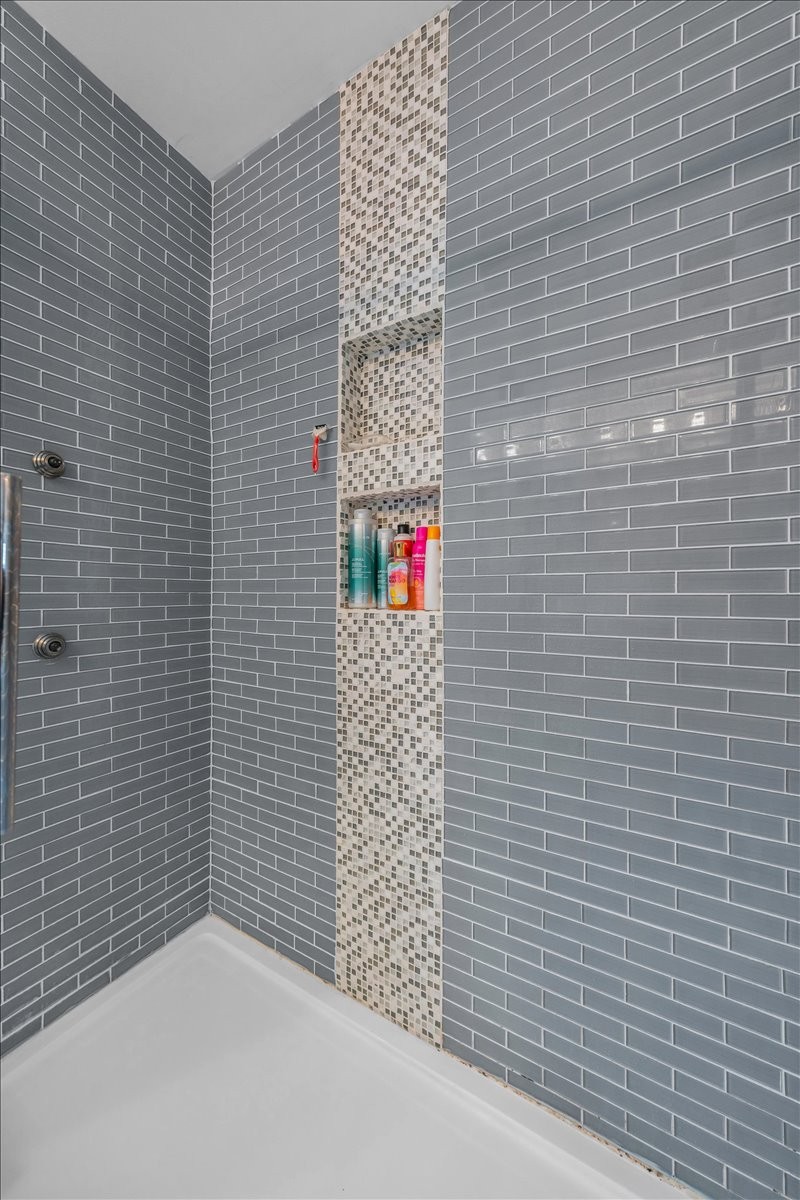 3404 Awalt Road Tullahoma, TN 37388 - Photo 37 of 84 a bathroom with a shower