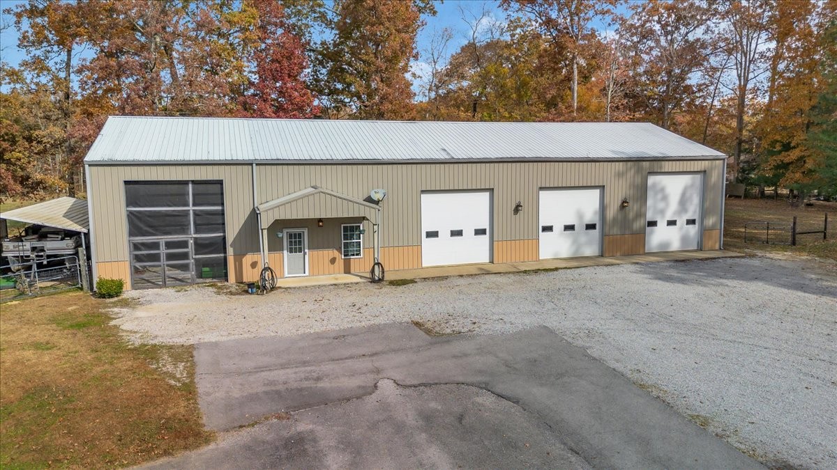 3404 Awalt Road Tullahoma, TN 37388 - Photo 51 of 84 a view of a house with backyard