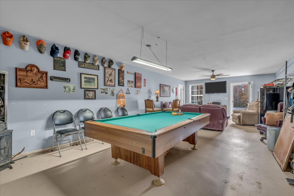 3404 Awalt Road Tullahoma, TN 37388 - Photo 63 of 84 a room with furniture and pool table