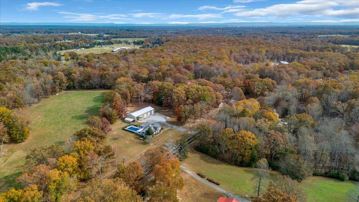 3404 Awalt Road Tullahoma, TN 37388 - Photo 70 of 84 a view of city and ocean