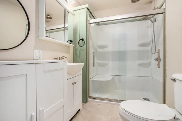 $215,000 | 32780 Highway 43, Paw Paw, MI 49079