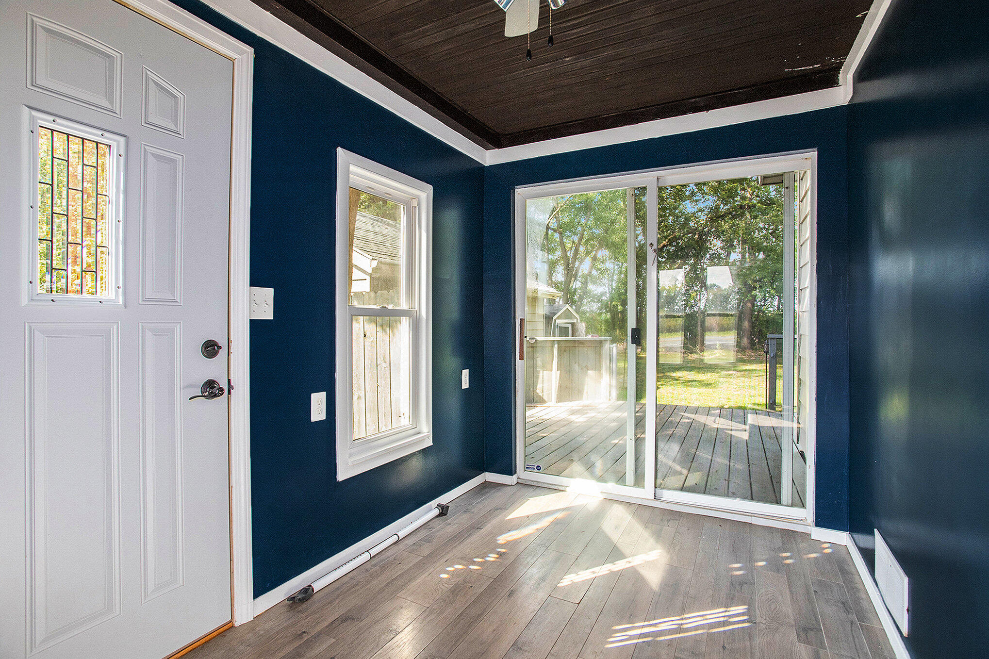 32780 Highway 43 Paw Paw, MI 49079 - Photo 13 of 20 013__mg_6590_580