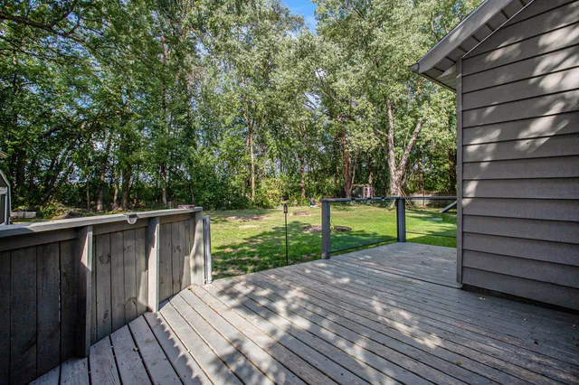 $215,000 | 32780 Highway 43, Paw Paw, MI 49079