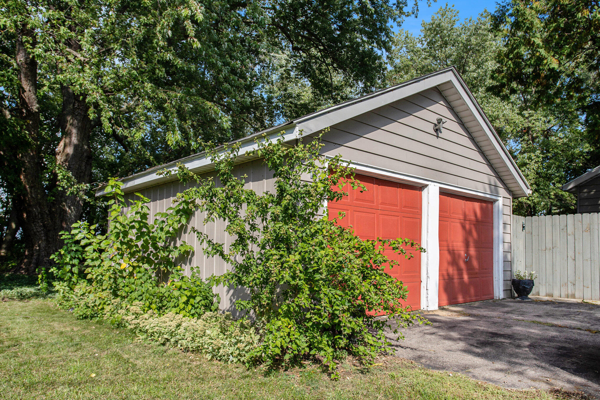 32780 Highway 43 Paw Paw, MI 49079 - Photo 2 of 20 018__mg_6594_332