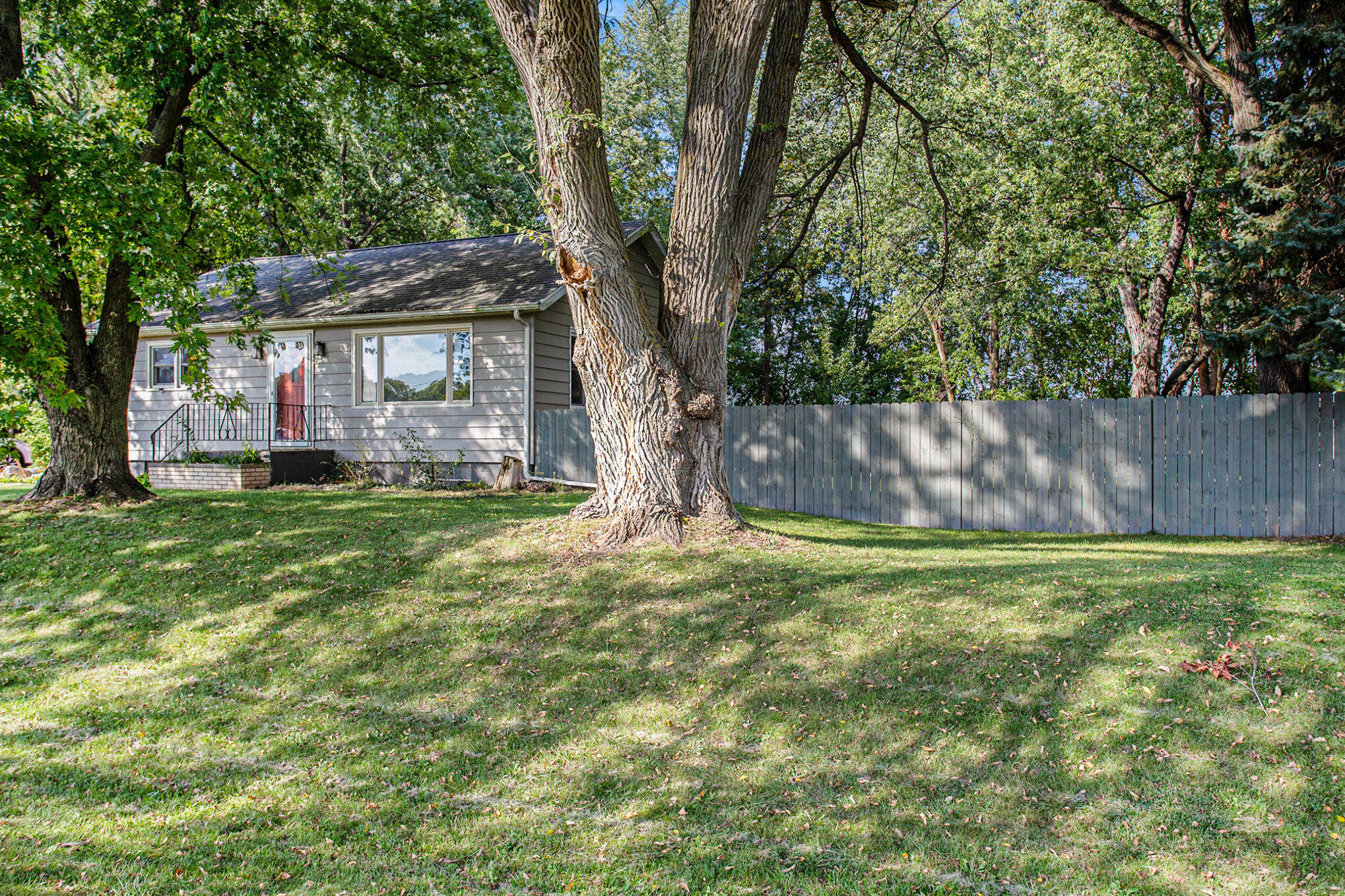 32780 Highway 43 Paw Paw, MI 49079 - Photo 4 of 20 002__mg_6602_866