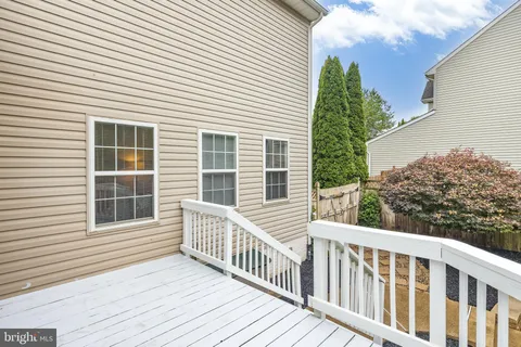 $824,900 | 242 Fox Chase Street, Warrenton, VA 20186