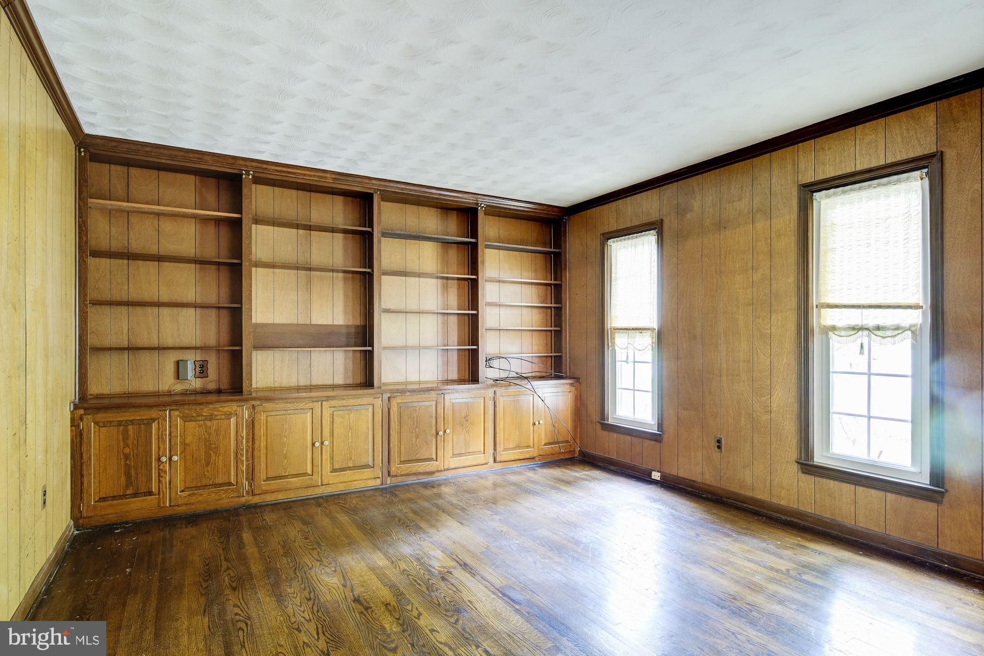 14125 Rippling Brook Drive Silver Spring, MD 20906 - Photo 4 of 54 Den | Office