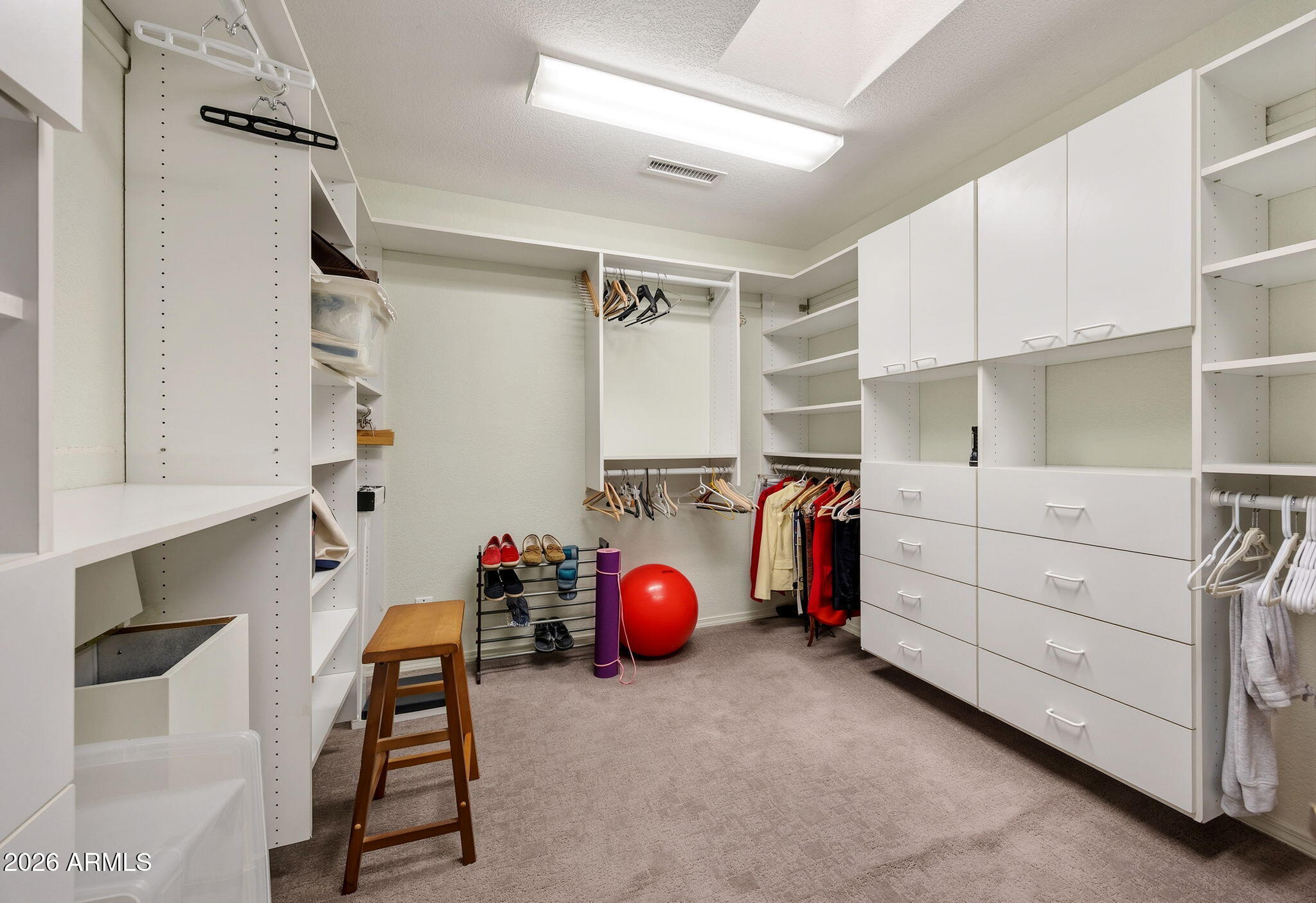 5779 Griffiths Spring Flagstaff, AZ 86005 - Photo 25 of 43 Primary Closet