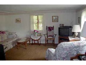 12 French Road East North Sutton, NH 03260 - Photo 2 of 8