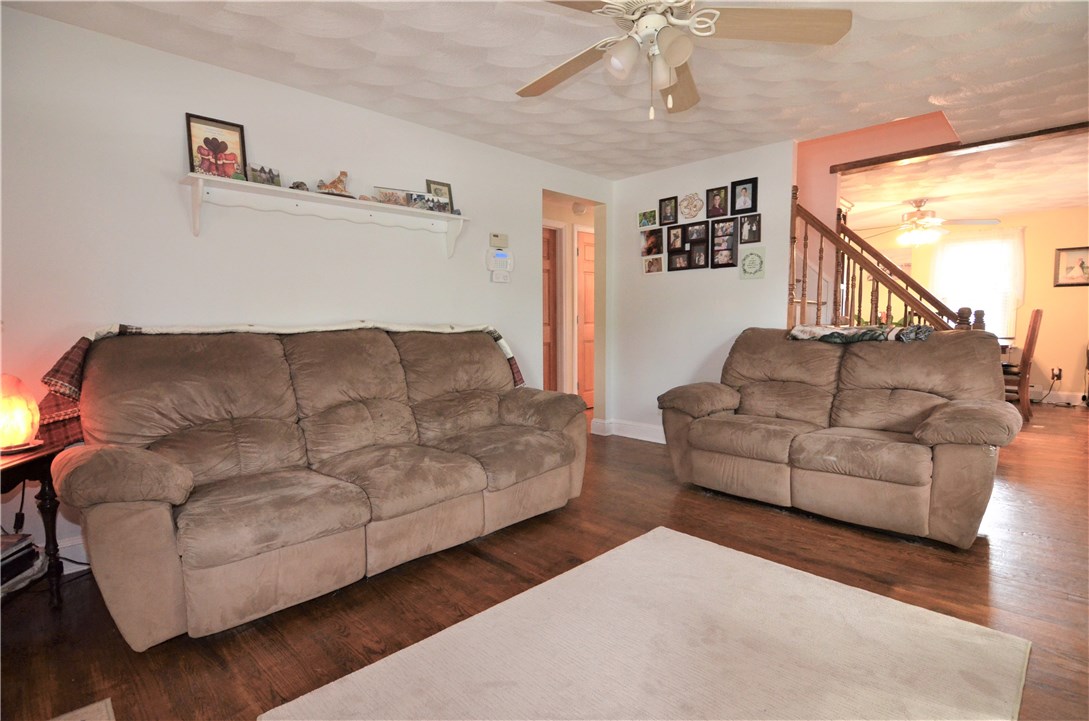 60 Inman Avenue Warwick, RI 02886 - Photo 12 of 29 Gallery Image 12