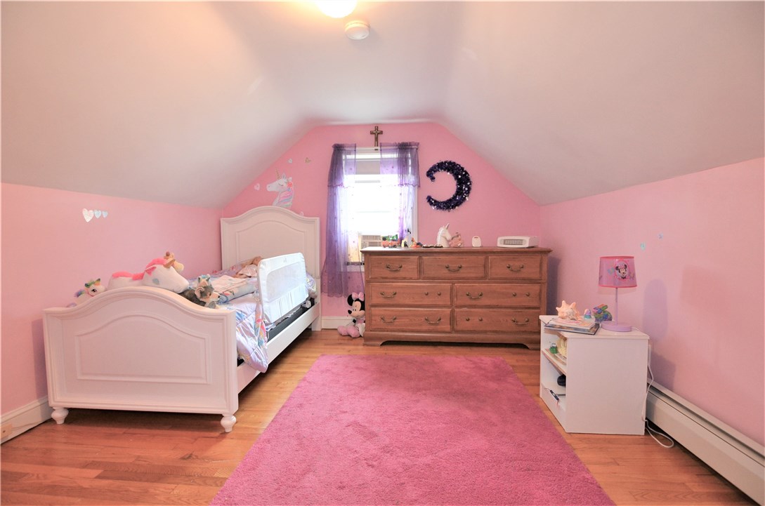 60 Inman Avenue Warwick, RI 02886 - Photo 16 of 29 Gallery Image 16