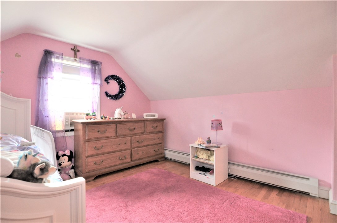 60 Inman Avenue Warwick, RI 02886 - Photo 17 of 29 Gallery Image 17