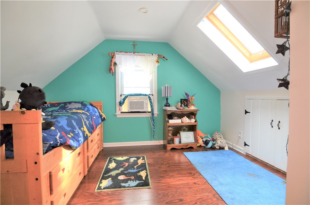 60 Inman Avenue Warwick, RI 02886 - Photo 18 of 29 Gallery Image 18