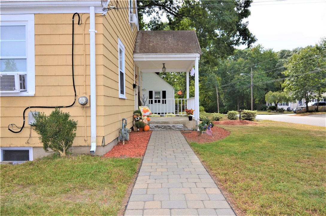 60 Inman Avenue Warwick, RI 02886 - Photo 27 of 29 Gallery Image 27