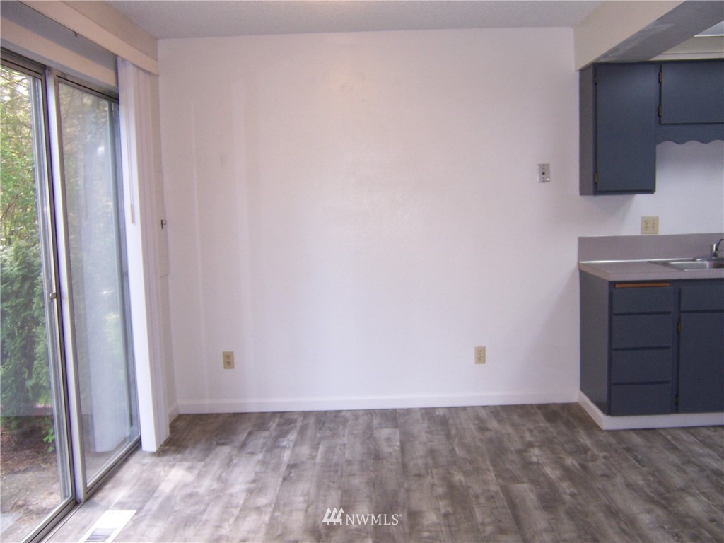 7415 Fairview Road Southwest, Unit 29 Olympia, WA 98512 - Photo 6 of 19 Gallery Image 6