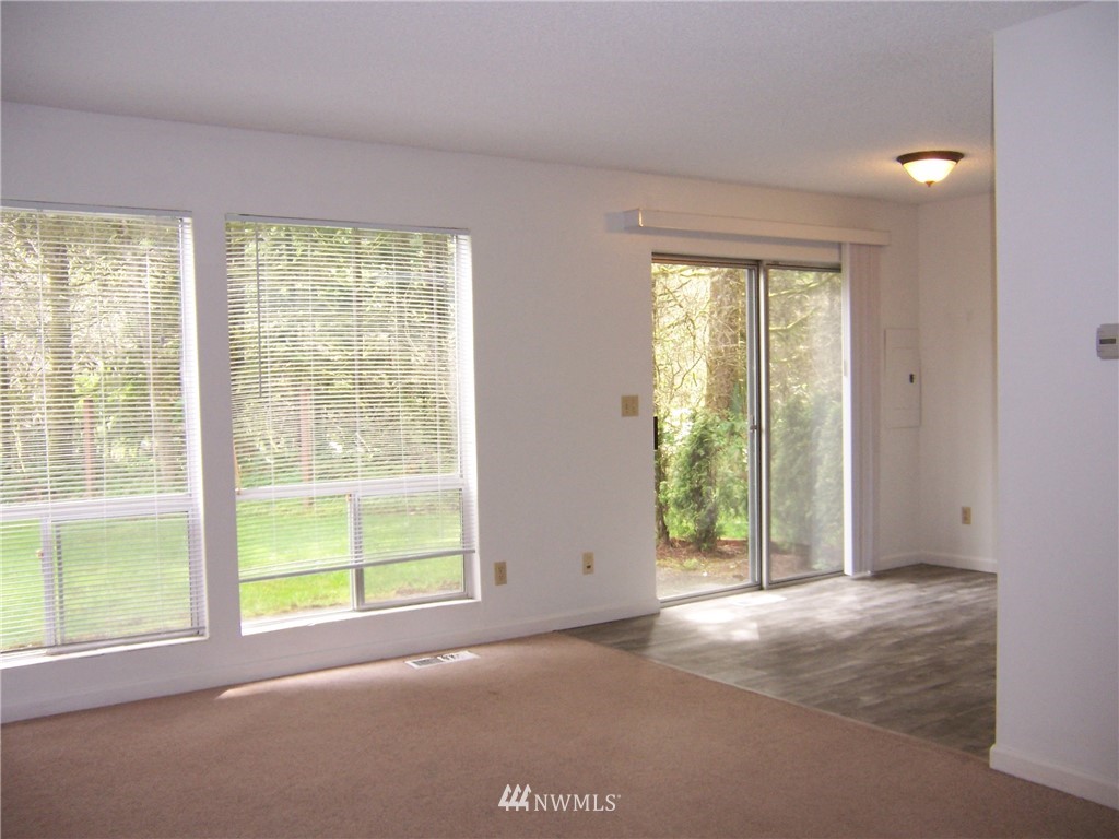 7415 Fairview Road Southwest, Unit 29 Olympia, WA 98512 - Photo 7 of 19 Gallery Image 7