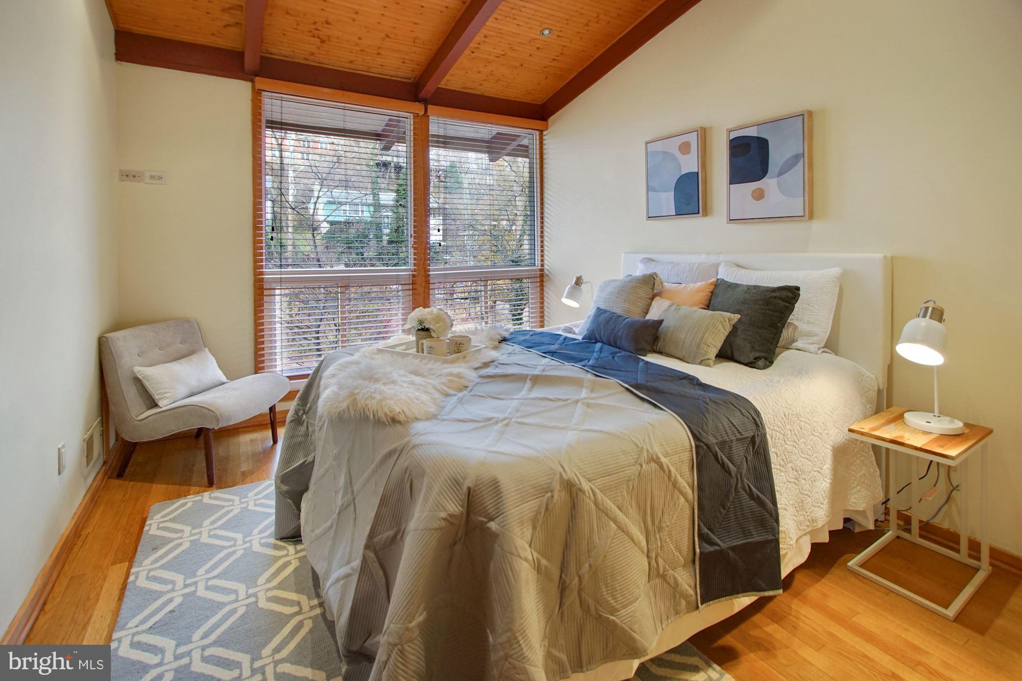 4231 Blagden Avenue Northwest Washington, DC 20011 - Photo 15 of 31