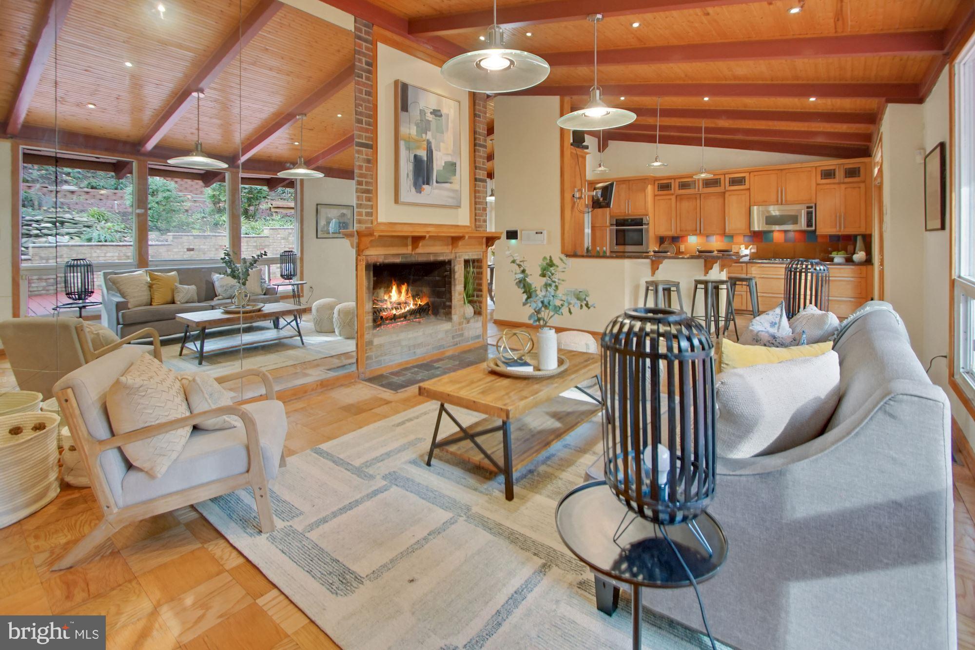 4231 Blagden Avenue Northwest Washington, DC 20011 - Photo 4 of 31