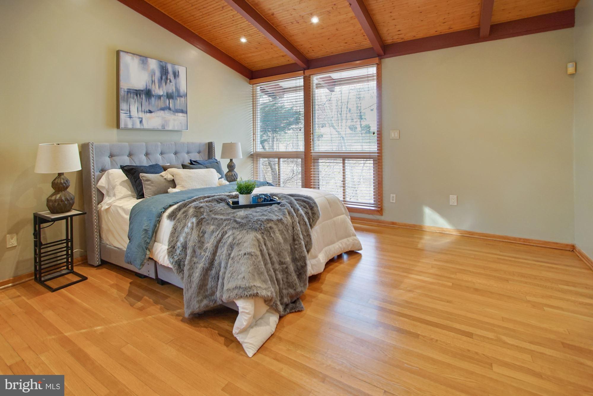 4231 Blagden Avenue Northwest Washington, DC 20011 - Photo 10 of 31