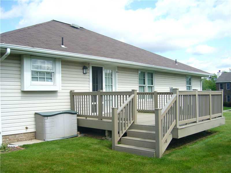 101 Rochelle Lane Monaca, PA 15061 - Photo 13 of 15 Exterior Back. The greenest grass around town!