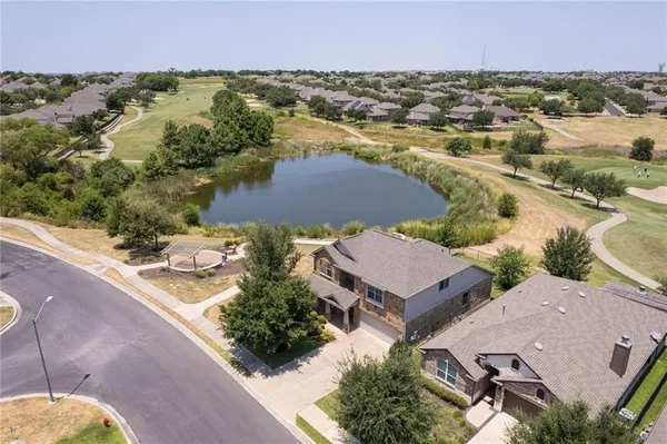 $2,950 | 1900 Greenside Trail, Round Rock, TX 78665