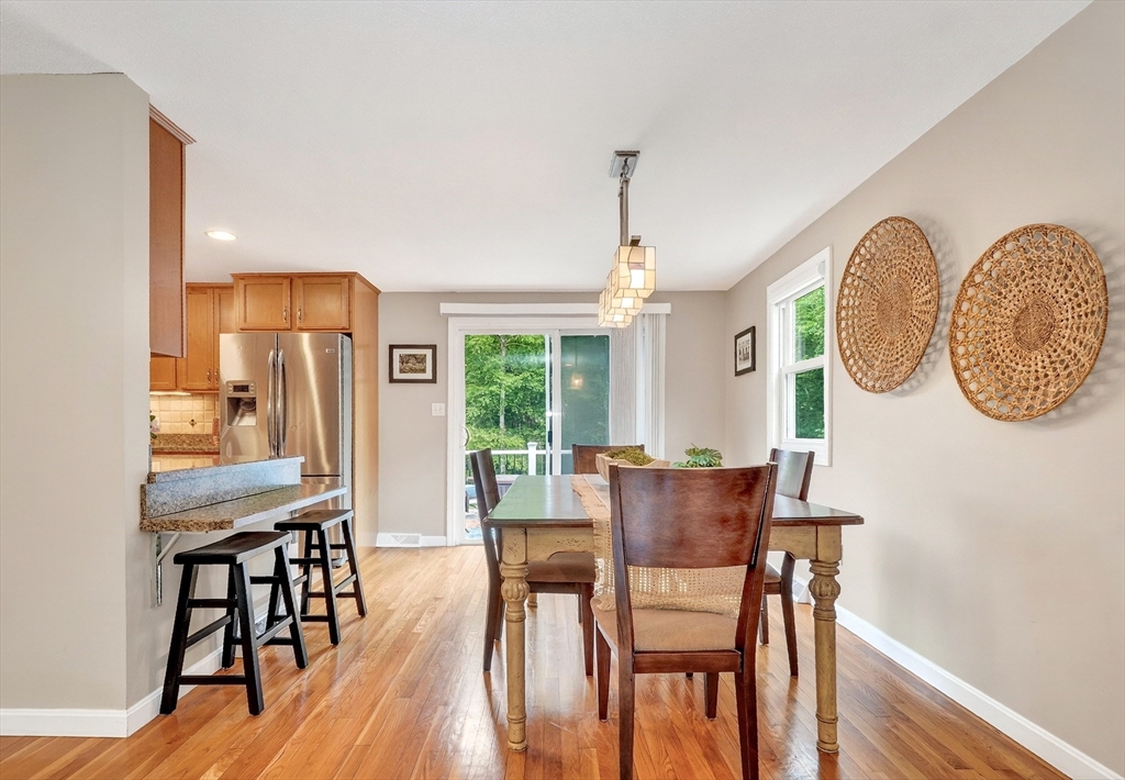 104 Hartwell Road Bedford, MA 01730 - Photo 9 of 34