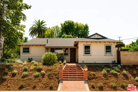 $995,000 | 22103 Del Valle Street, Woodland Hills, CA 91364