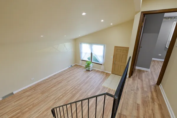 $2,850 | 18031 65th Avenue, Tinley Park, IL 60477
