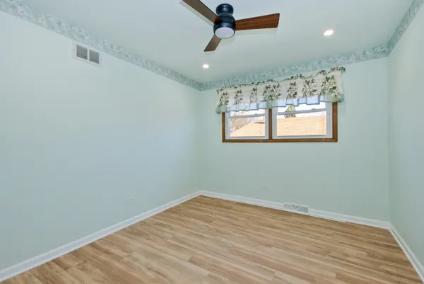 $2,850 | 18031 65th Avenue, Tinley Park, IL 60477