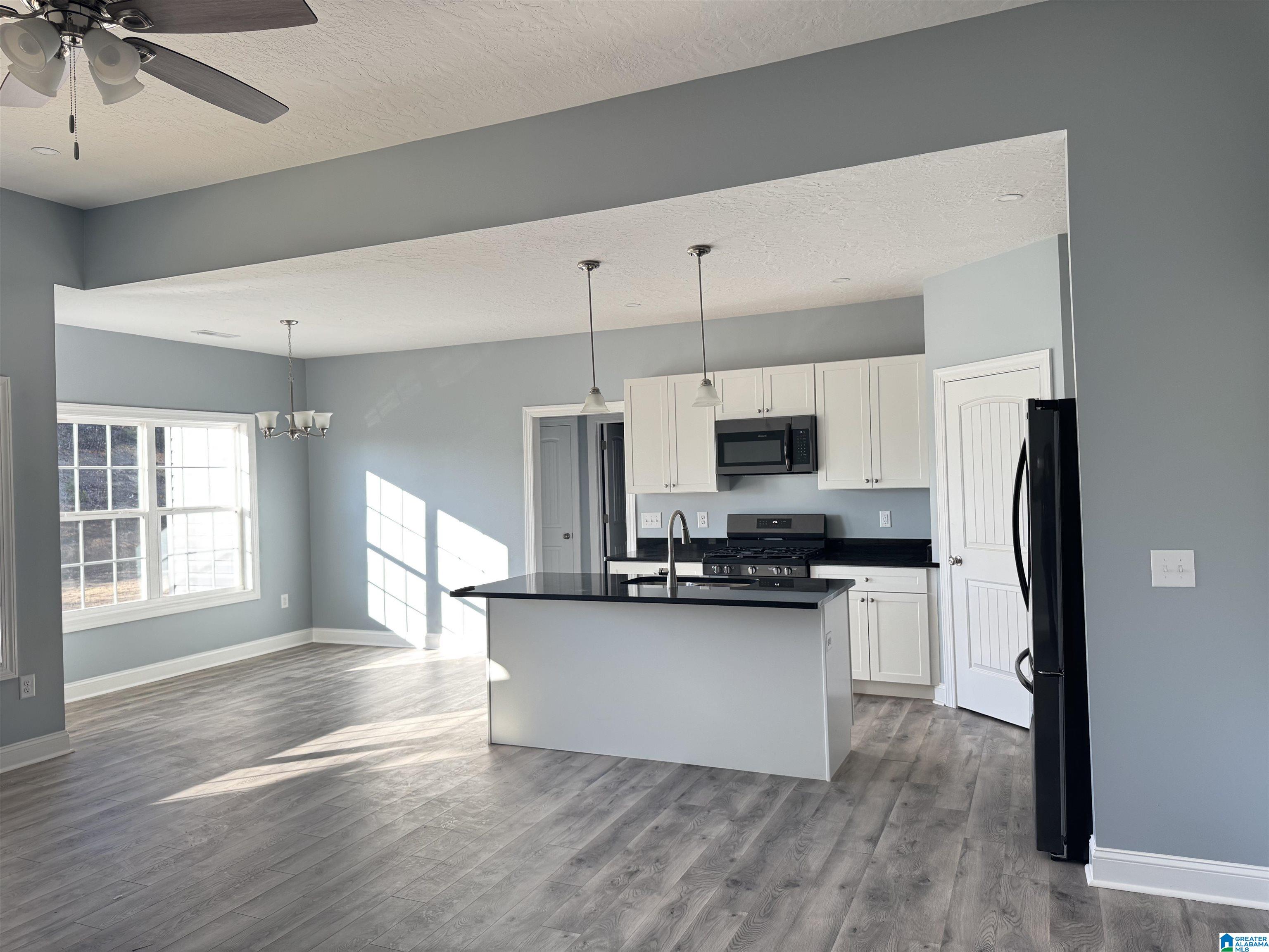 195 Bella Ridge Munford, AL 36268 - Photo 2 of 24