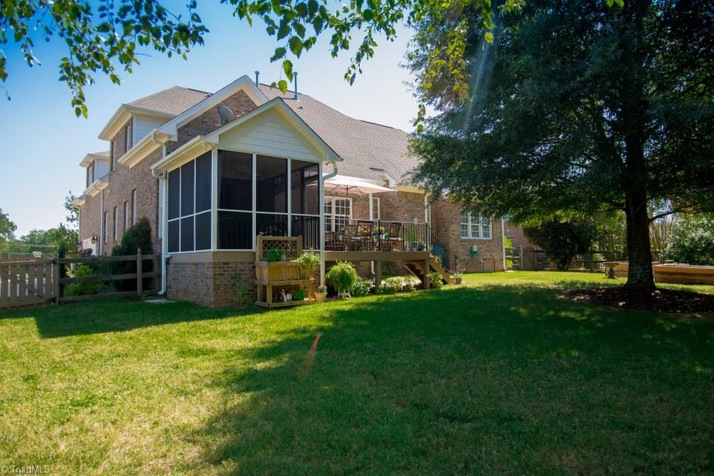 5725 Mabe Drive Oak Ridge, NC 27310 - Photo 3 of 35