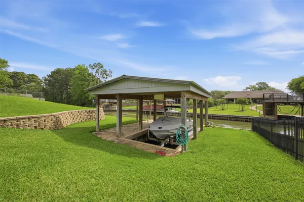 $925,000 | 12710 Aries Loop, Willis, TX 77318