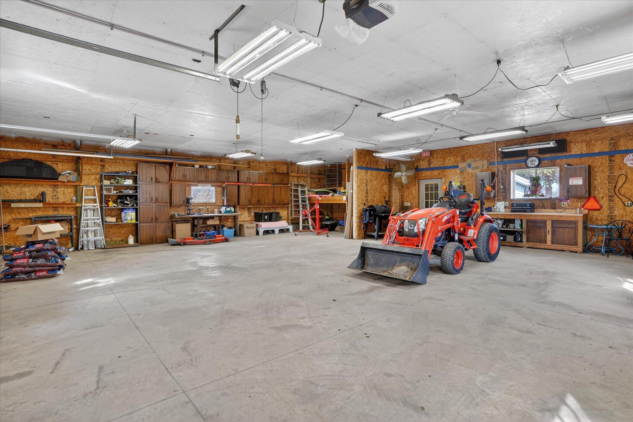 5454 Vrooman Road Jackson, MI 49201 - Photo 37 of 59 38-5454-Vrooman-Rd-Jackson-MI-49201-WInd