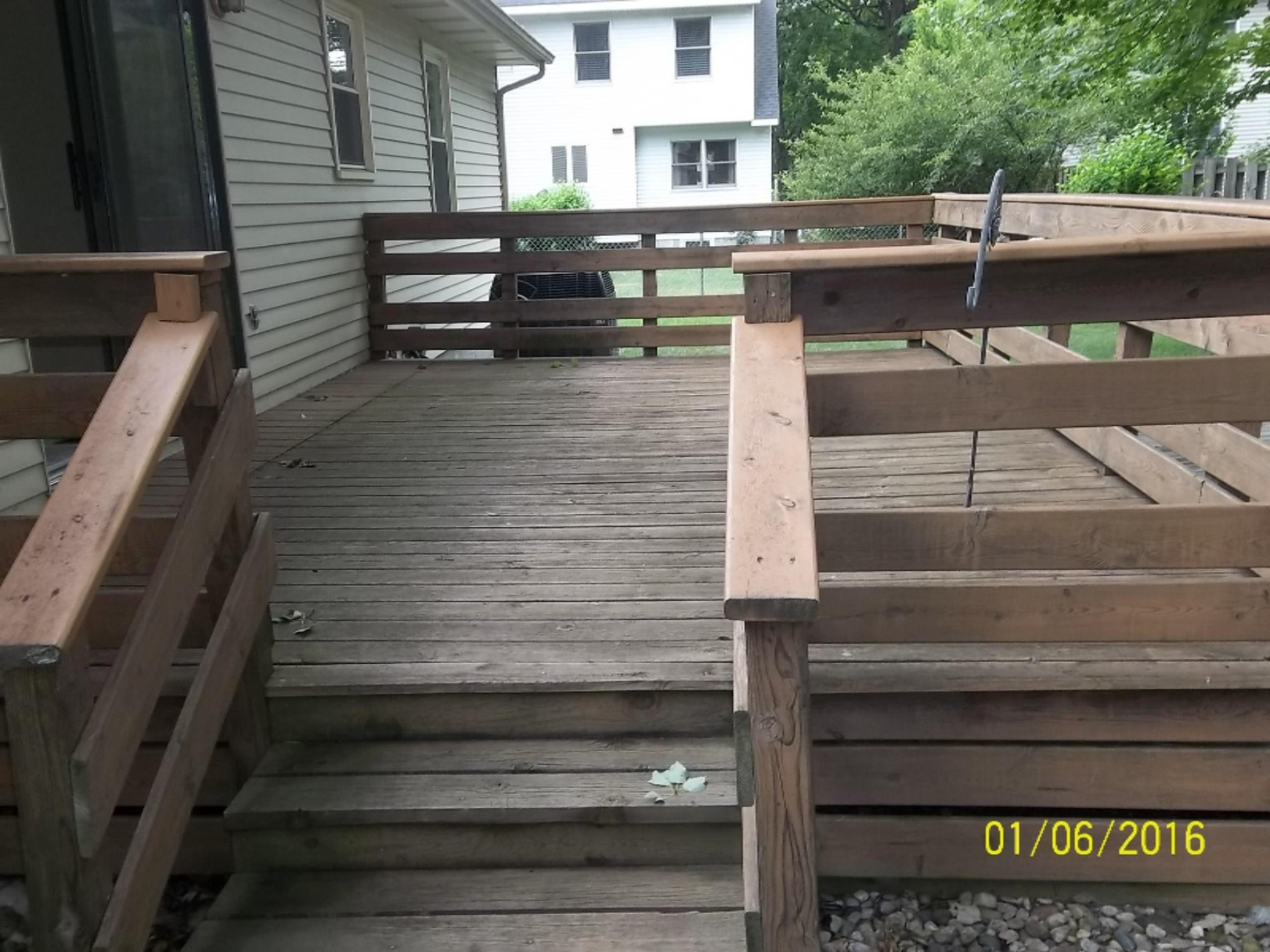 1186 Kloap Road Muskegon, MI 49441 - Photo 4 of 17 1186 Kloap 012
