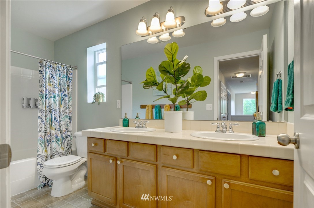 2816 232nd Street Southeast Bothell, WA 98021 - Photo 31 of 40
