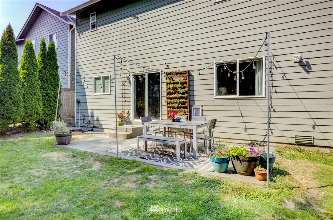 2816 232nd Street Southeast Bothell, WA 98021 - Photo 33 of 40