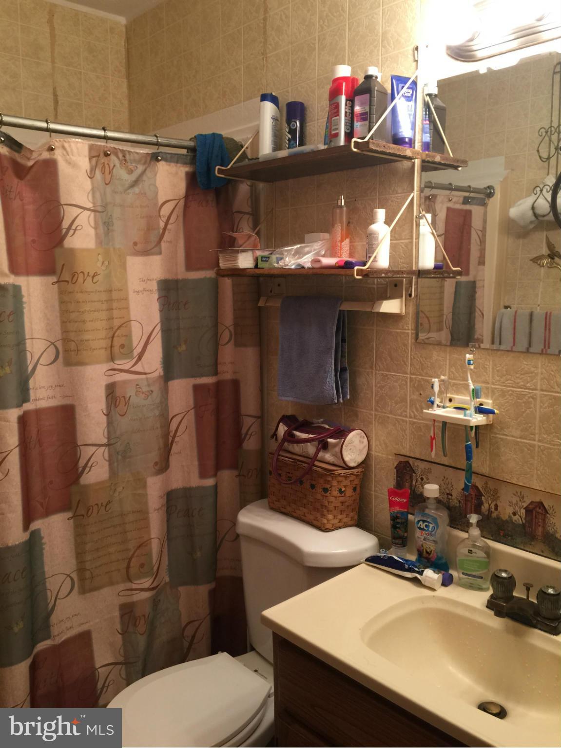 180 Stayman Drive Ranson, WV 25438 - Photo 8 of 17 Bath (Master)