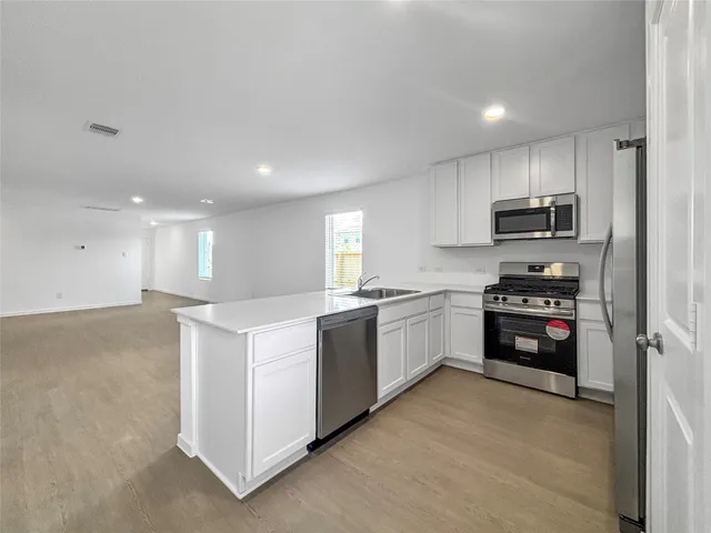 $1,845 | 6022 Standpiper Loop, Baytown, TX 77521