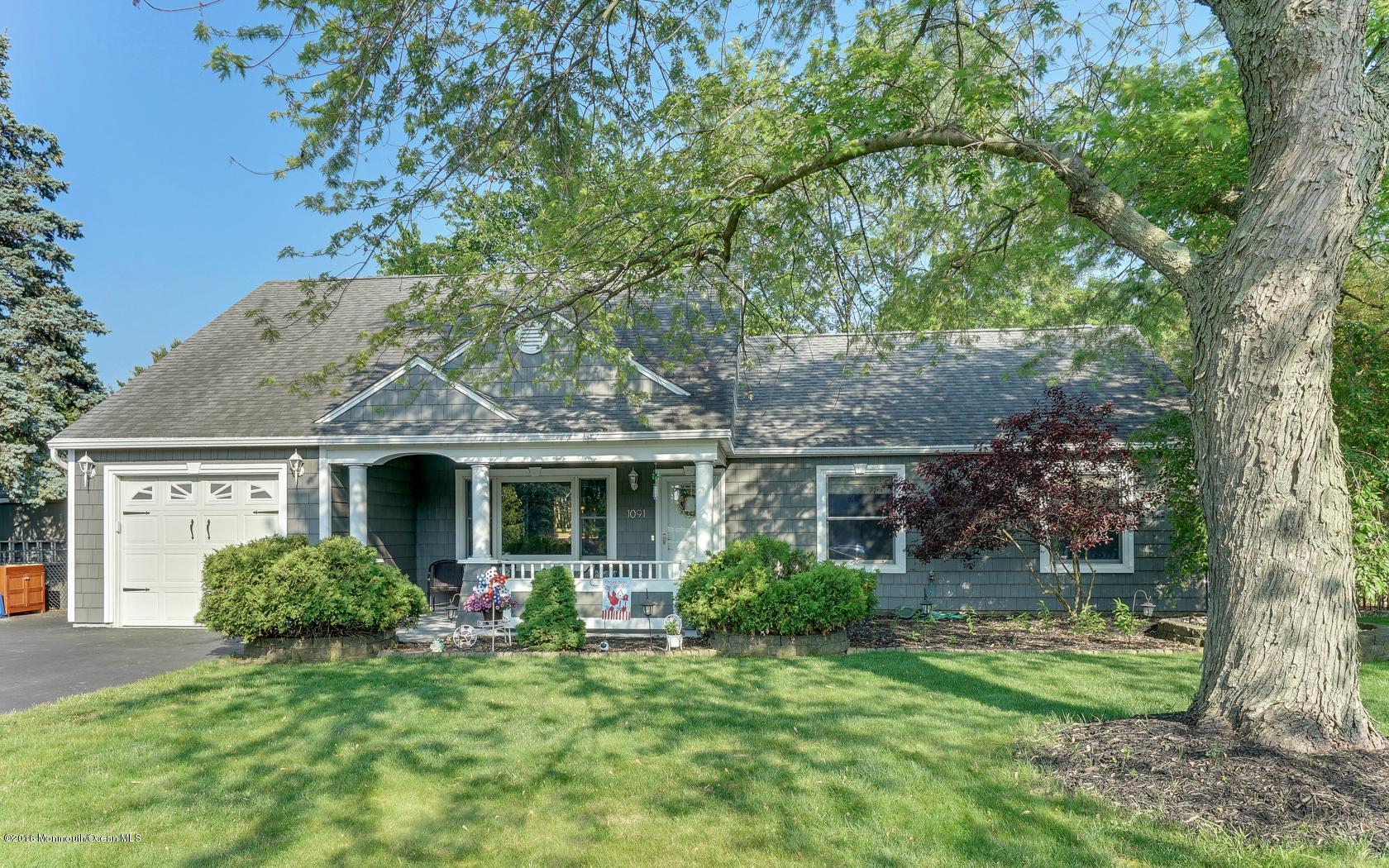 1091 Warren Point Road Toms River, NJ 08753 - Photo 1 of 33 0