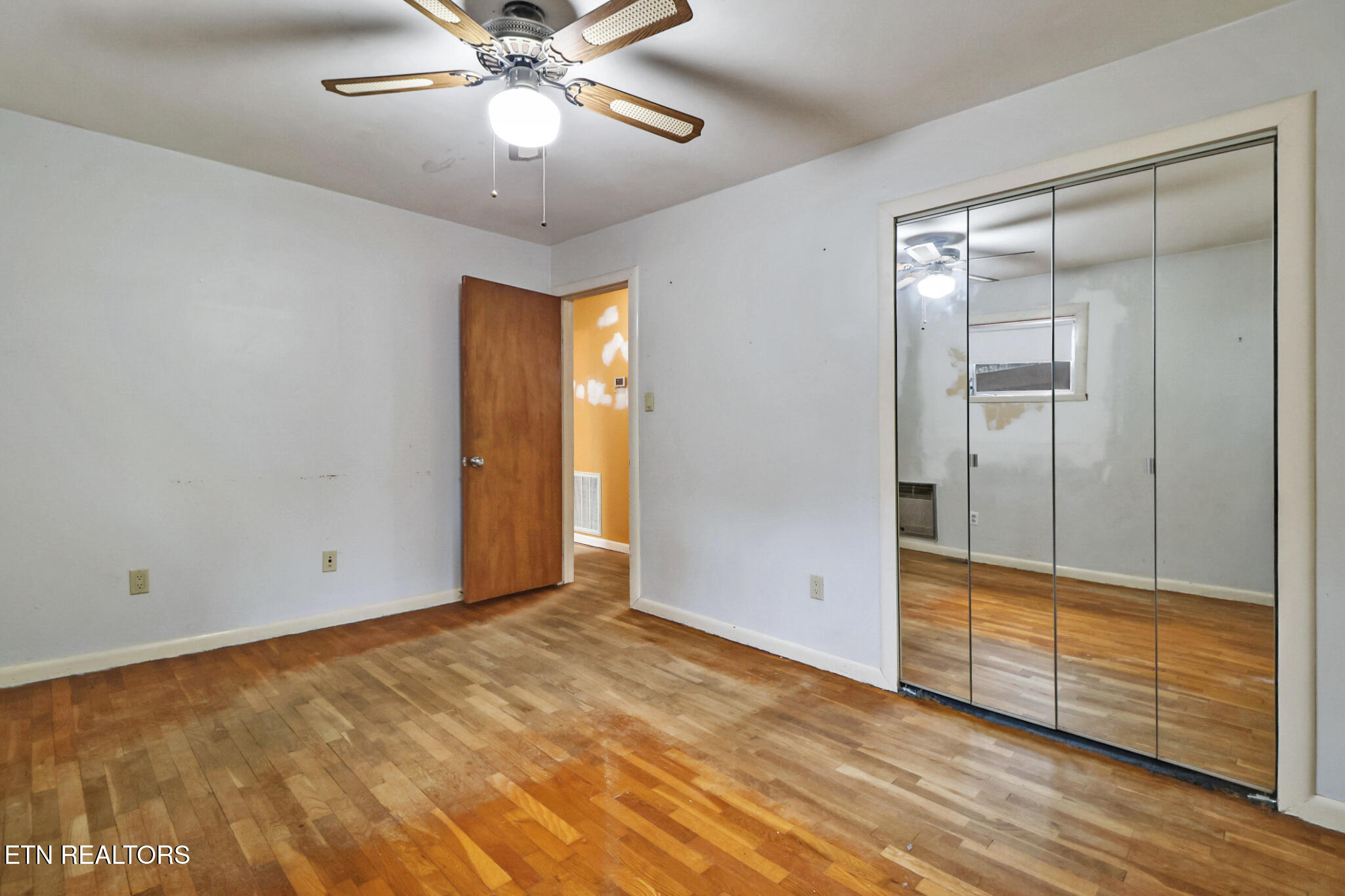 109 Wakefield Road Oak Ridge, TN 37830 - Photo 18 of 35 W-bed 4