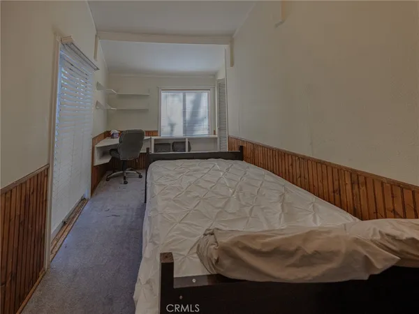 $2,900 | 233 Corona Circle, Lake Arrowhead, CA 92352