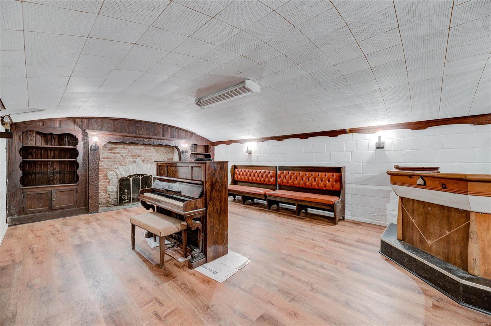 39 Ridgetop Drive St. Louis, MO 63117 - Photo 18 of 21 Gallery Image 18