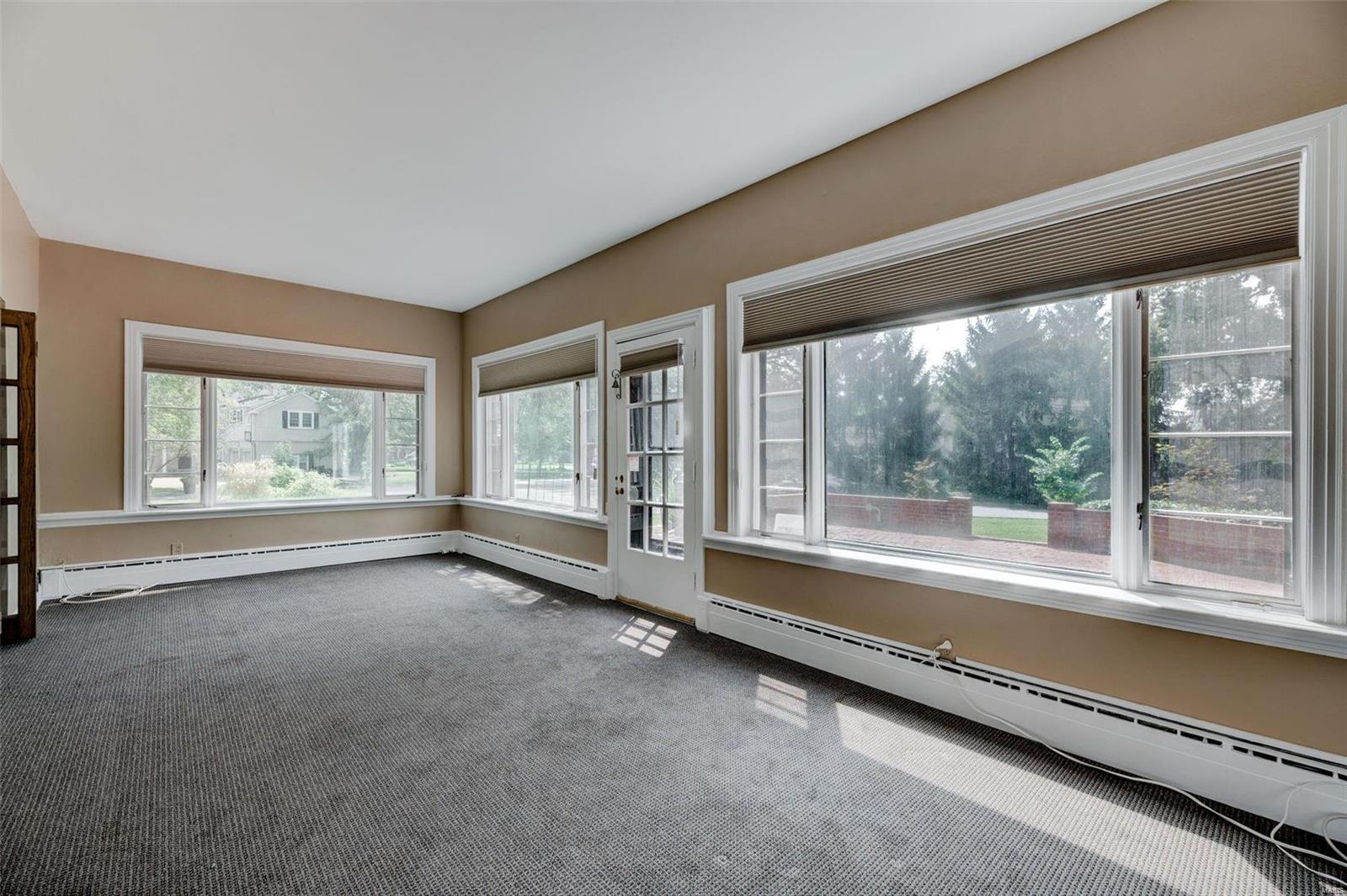 39 Ridgetop Drive St. Louis, MO 63117 - Photo 6 of 21 Gallery Image 6